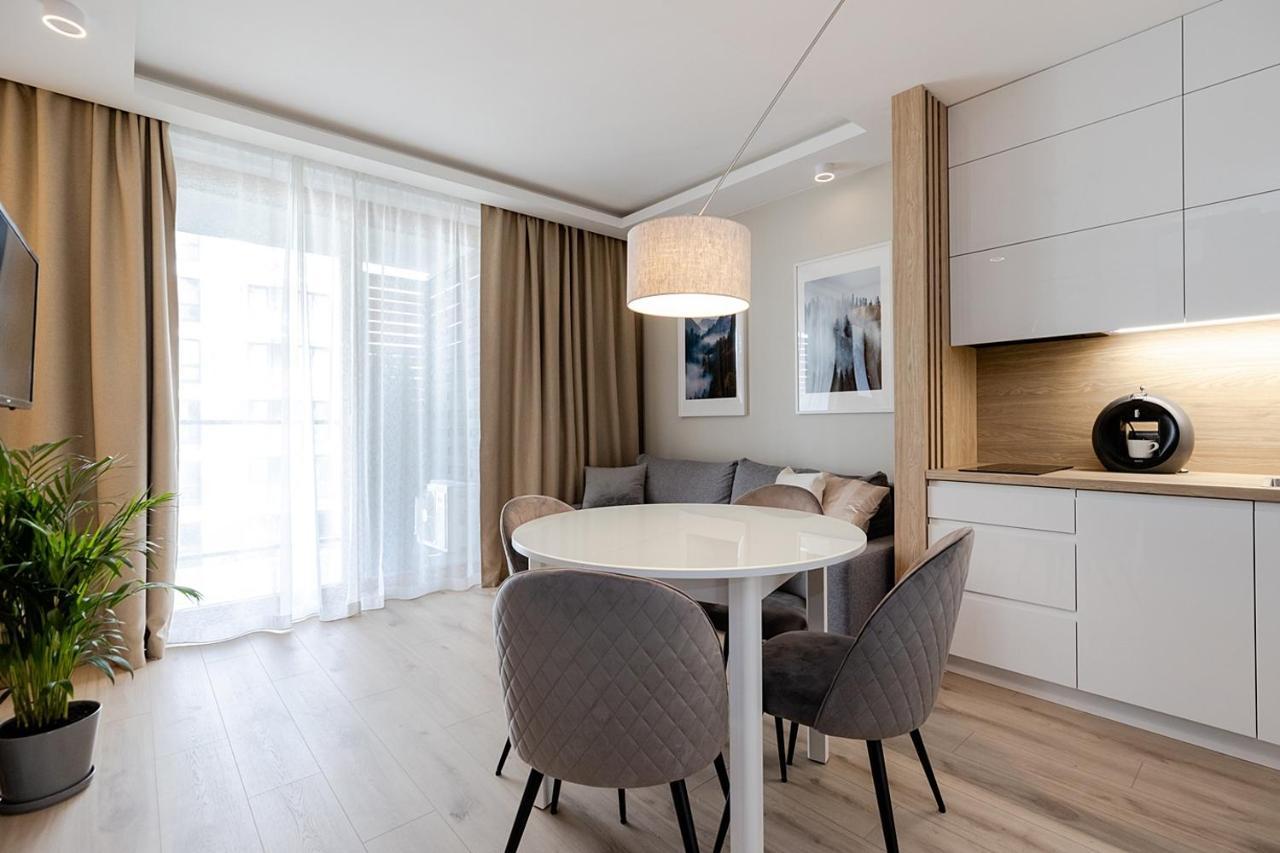 Apartment Wola, Wi-Fi, Smart Lock, Air Condition Warschau Exterior foto