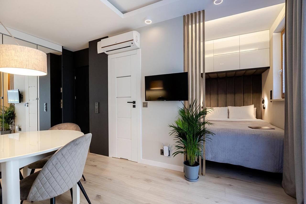 Apartment Wola, Wi-Fi, Smart Lock, Air Condition Warschau Exterior foto